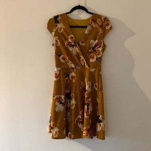 Women’s mustard floral dress